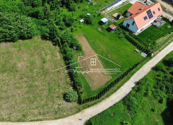 Podkarpackie. Ostrów. Sprzedaż działek (1273/2609/OGS)