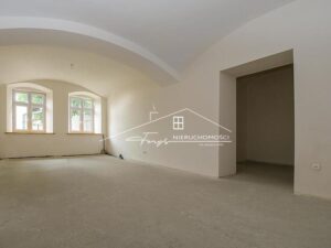 Podkarpackie. Jarosław. ul. Rynek. Wynajem powierzchni komercyjnych (262/2609/OLW)