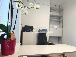 Podkarpackie. Przemyśl. Wynajem powierzchni komercyjnych (381/2609/OLW)